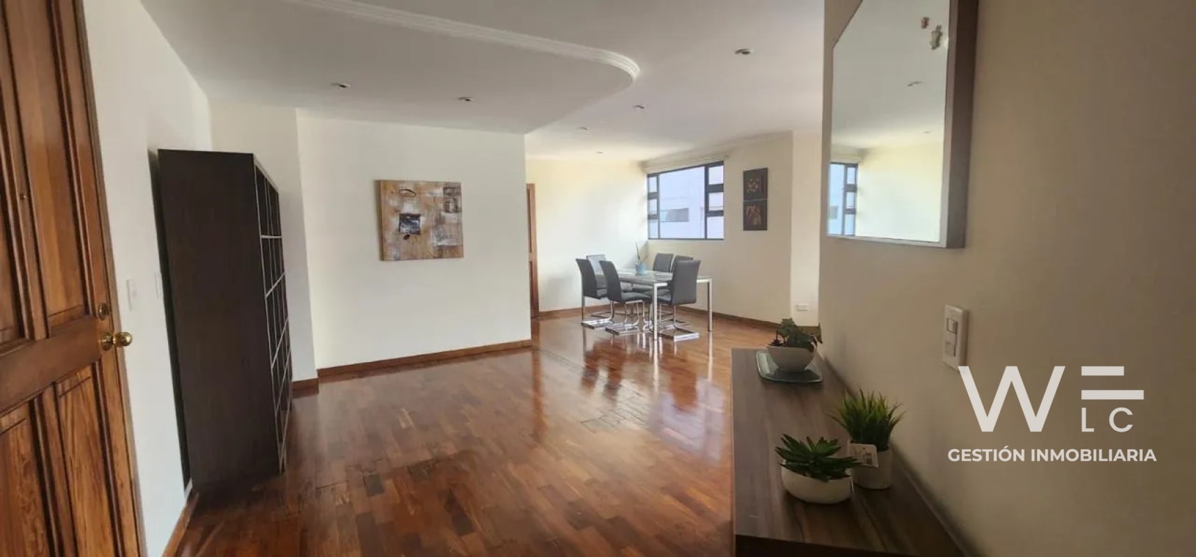 VENDO APARTAMENTO ZONA 14 - 5