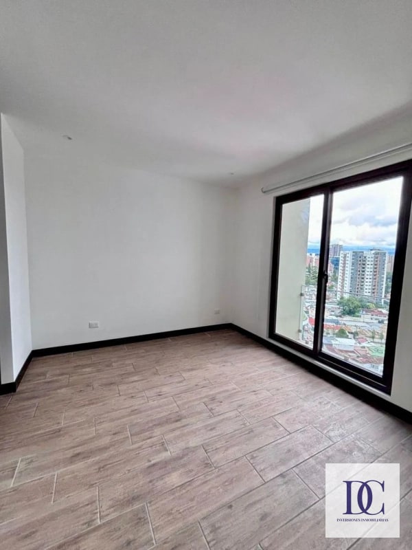 đ APARTAMENTO EN ALQUILER â MARQUĂS DE OAKLAND | ZONA 10, DIAGONAL 6 - 9