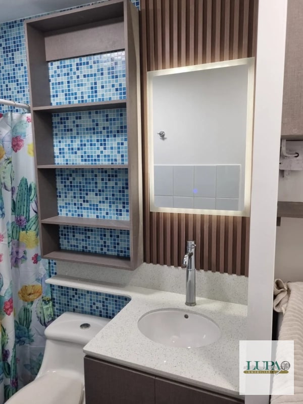 Apartamento con Jardín en edificio 4-36 Zona 4 - 3