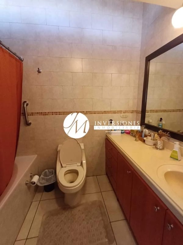 Apartamento en Venta zona 10 de 1 dormitorio - Image 3