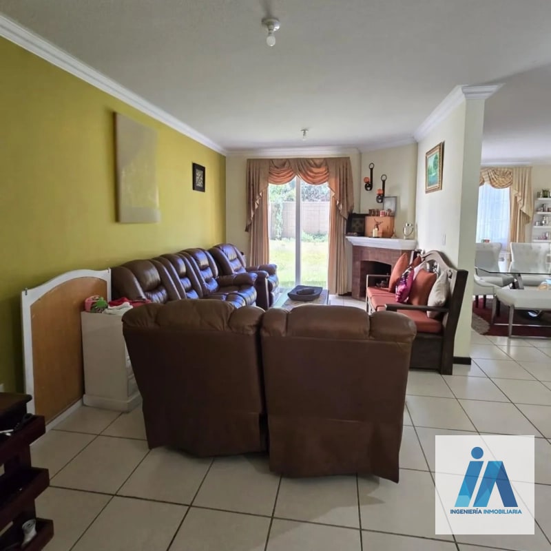 CASA EN ALQUILER📍 Condominio Villas de Entreverdes, Km. 19 Fraijanes - 14