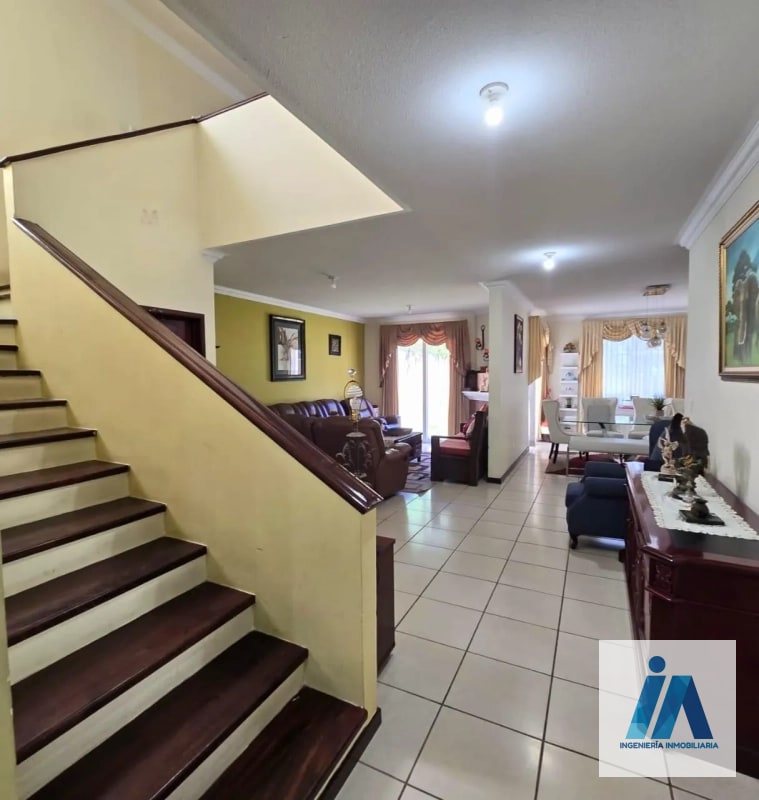 CASA EN ALQUILER📍 Condominio Villas de Entreverdes, Km. 19 Fraijanes - 8
