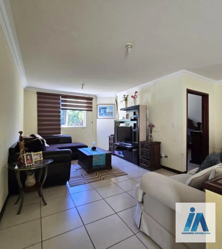 CASA EN ALQUILER📍 Condominio Villas de Entreverdes, Km. 19 Fraijanes - 7