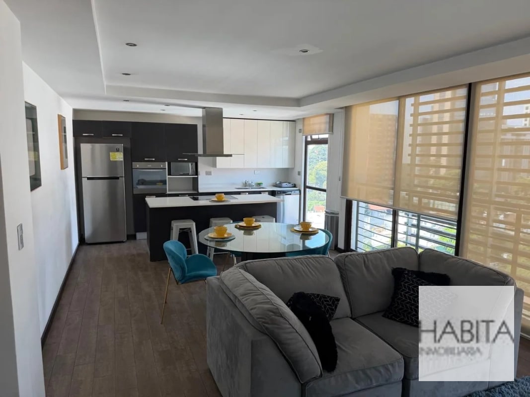 Apartamento Amueblado de 1 habitación en Alquiler, zona 10 - 8