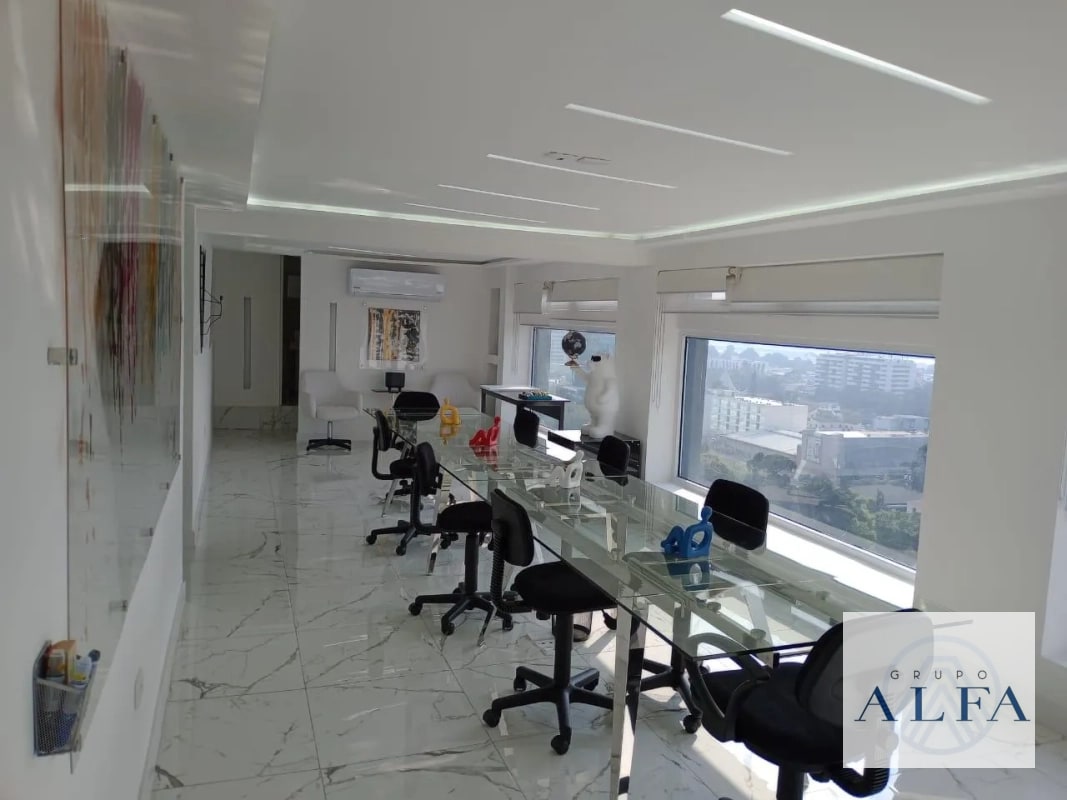 OFICINA RENTA 76MTS ZONA 10 EDIFICIO ANEXO DIAMOND - 3