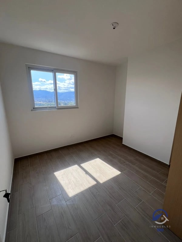 Apartamento en renta o venta en Andares Doce, Avenida Petapa, zona 12 - 10