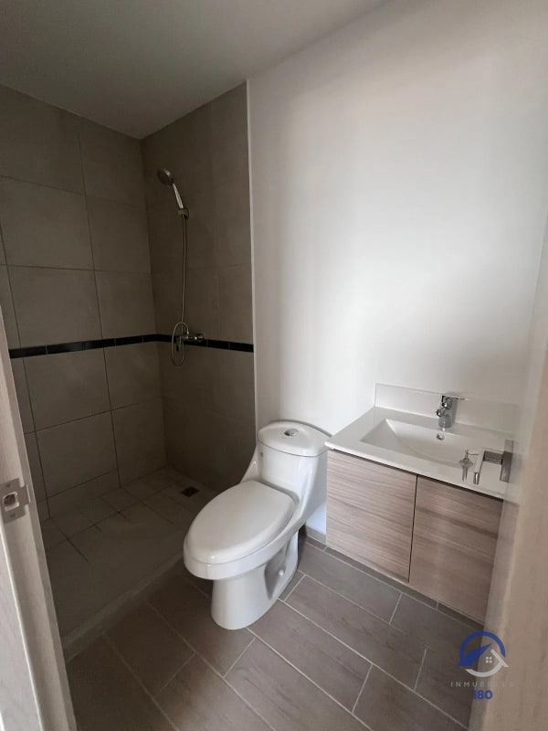 Apartamento en renta o venta en Andares Doce, Avenida Petapa, zona 12 - 7