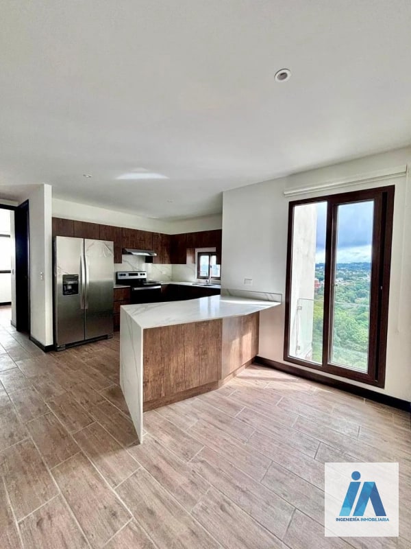 APARTAMENTO EN ALQUILER📍 Marques de Oakland zona 10, Diagonal 6 - 13