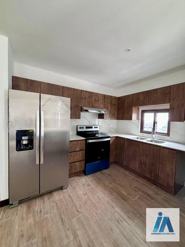 APARTAMENTO EN ALQUILER📍 Marques de Oakland zona 10, Diagonal 6 - 11