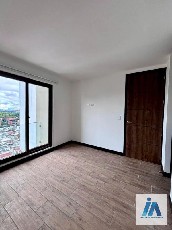 APARTAMENTO EN ALQUILER📍 Marques de Oakland zona 10, Diagonal 6 - 10