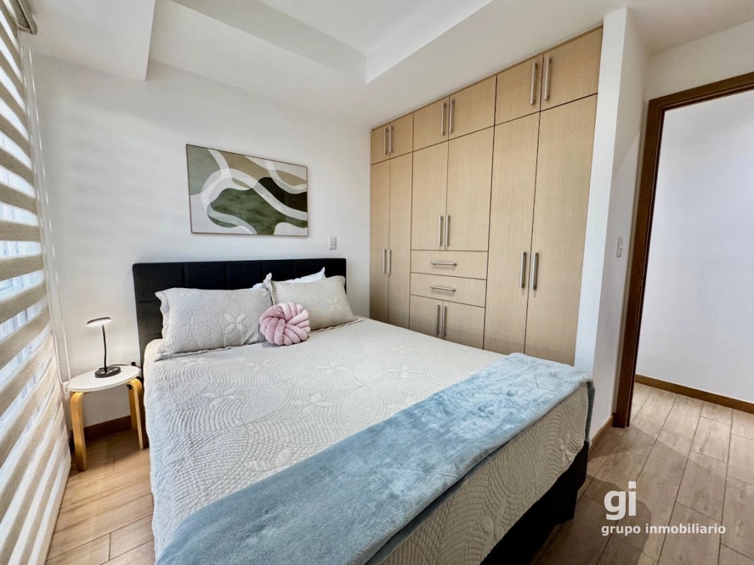 Apartamento de 3 dormitorios en venta zona 10 - 9