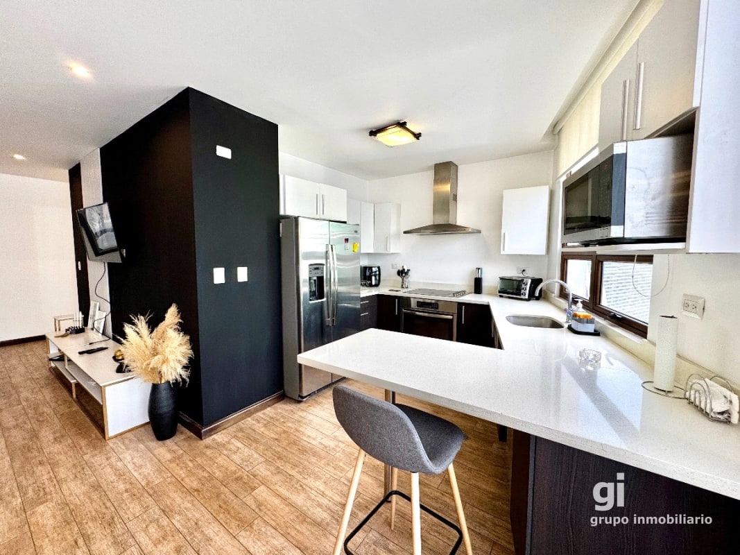 Apartamento amueblado en alquiler zona 15 vh2 - 10