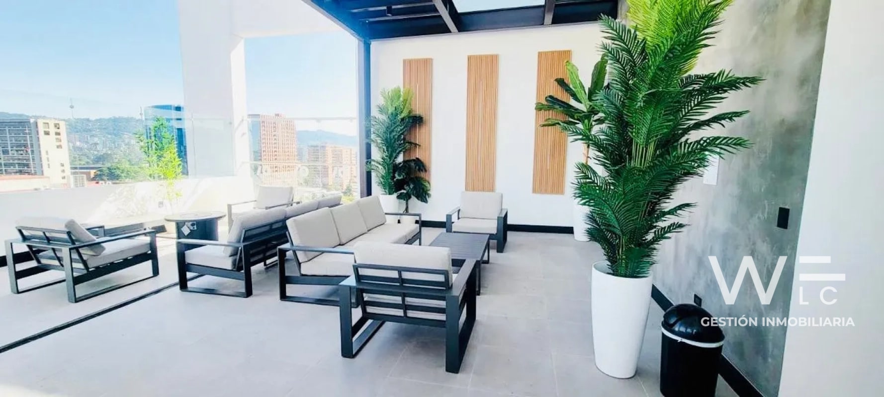 ALQUILO APARTAMENTO ZONA 10 - 4