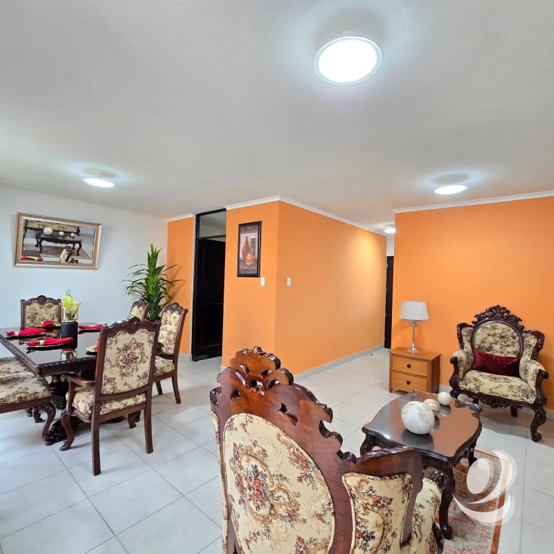 Preciosa Casa en QUINTA DE LOS ENCINOS - 12