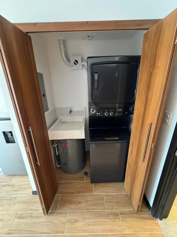 Apartamento en renta Essenza Z13 — Apartamento en Alquiler en Zona 13, Guatemala, Ciudad — foto 2 de 10