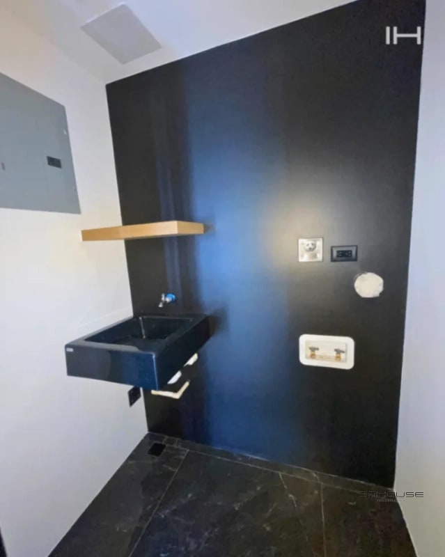 APARTAMENTO EN VENTA ZONA 11, VÍA MARISCAL - 7