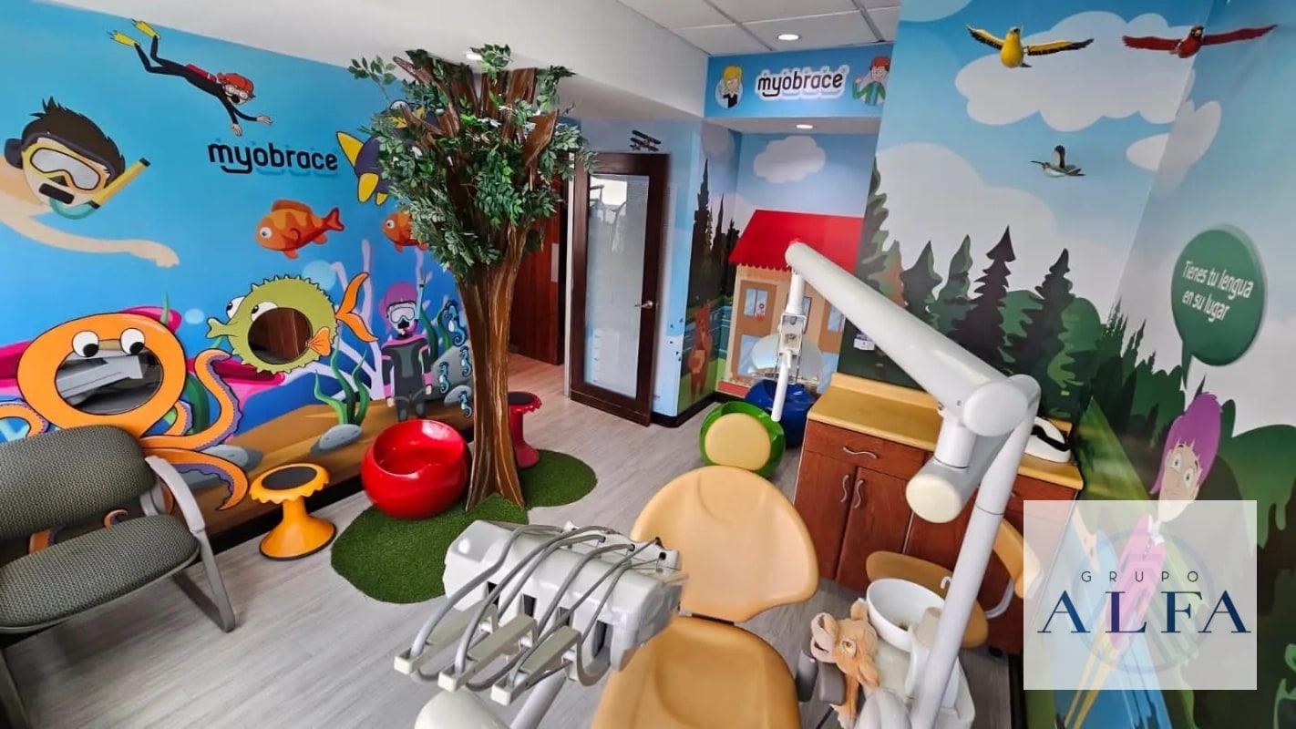 CLINICA DENTAL EQUIPADA EN RENTA EDIFICIO EUROPLAZA Z. 14 - 1
