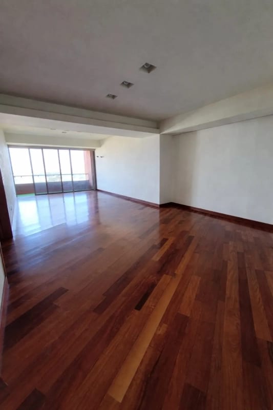 Casa en Venta - El Prado - Final 20 calle, Zona 10 — Casa en Venta en El Prado, Zona 10, Guatemala, Ciudad — foto 13 de 16
