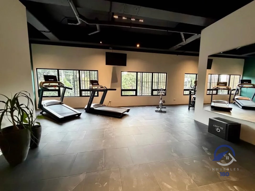 Apartamento en renta o venta en Andares Doce, Avenida Petapa, zona 12 - 4