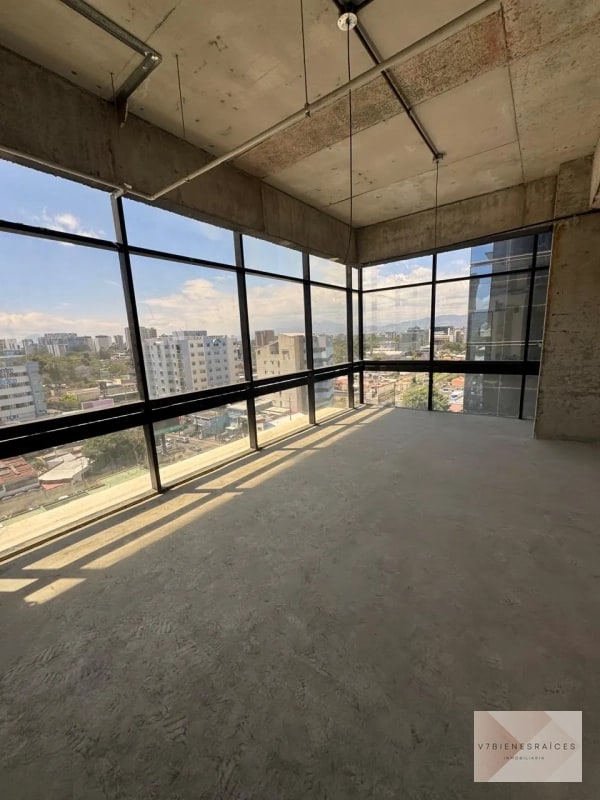NIVEL COMPLETO TABICADO EN RENTA PARA HOSPITAL U OFICINAS ZONA 10 - 15