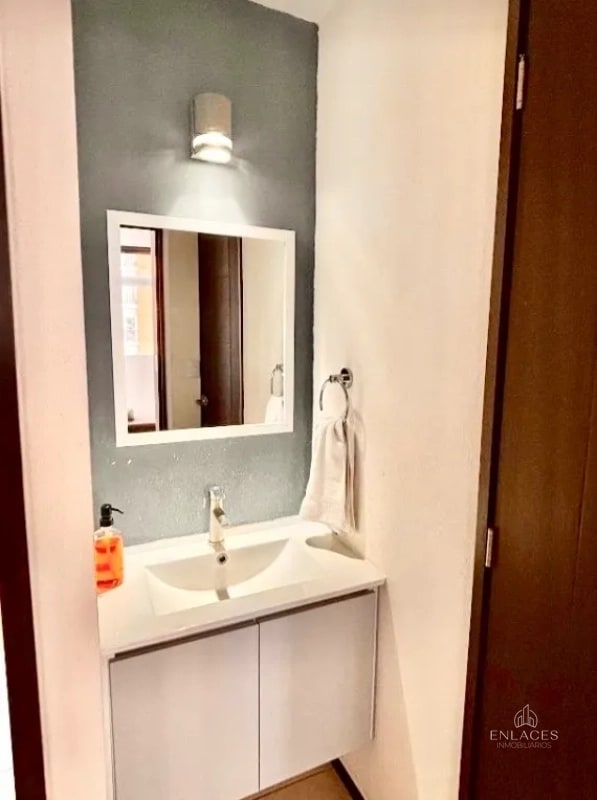 Zona 11 • Apartamento Amueblado en Renta • Parque San Jorge - 2