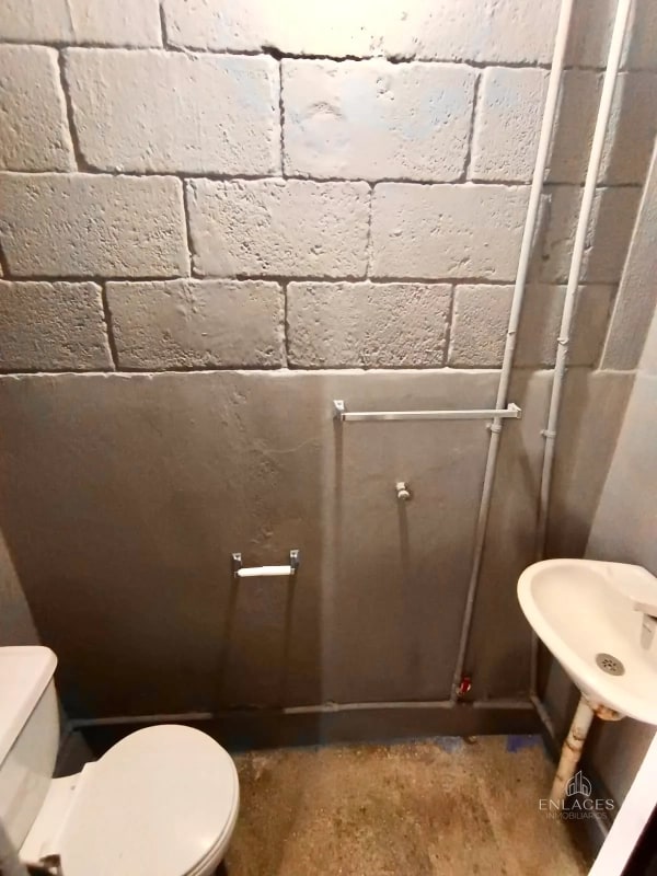 Zona 12 • Bodega en Renta • Colonia La Reformita • 100 M² - 5