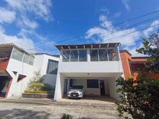 CASA EN RENTA, CONDOMINIO SOL DE BARI, CARRETERA A SAN JOSÉ PINULA — Casa en Alquiler en San José Pinula, Guatemala, Ciudad — miniatura 1 de 17