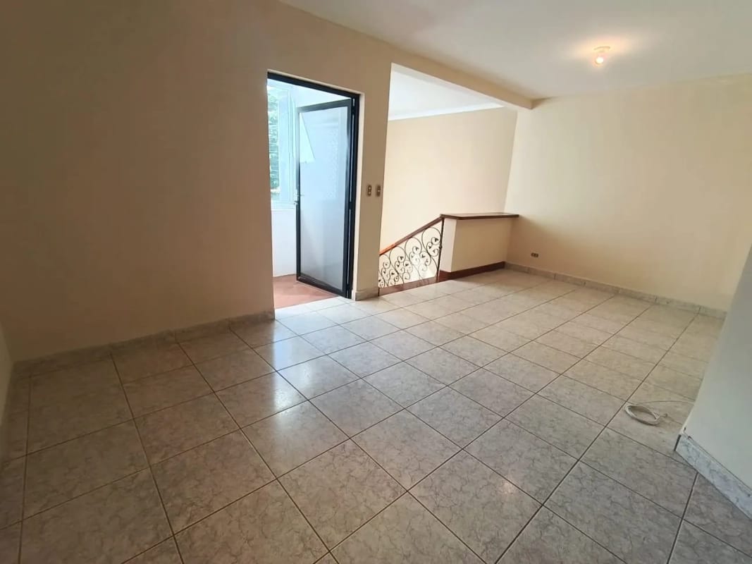 CASA EN RENTA, CONDOMINIO SOL DE BARI, CARRETERA A SAN JOSÉ PINULA — Casa en Alquiler en San José Pinula, Guatemala, Ciudad — foto 4 de 17