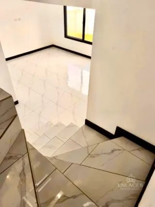 Km 20.5 CAES • Casa en Venta • Residencial Lo de Valdez — Casa en Venta en lo de Valdez, Carretera a El Salvador, Guatemala, Ciudad — miniatura 4 de 13