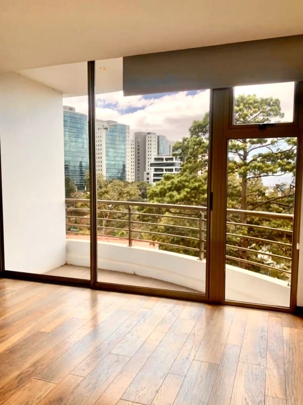 Zona 15 VH2 • Apartamento en Venta • Edificio Torre Verde - 8