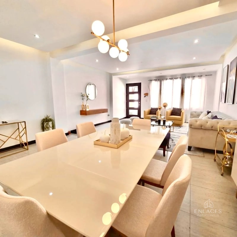 Km 21.5 CAES • Casa en Venta • Lomas de San Nicolás - 11