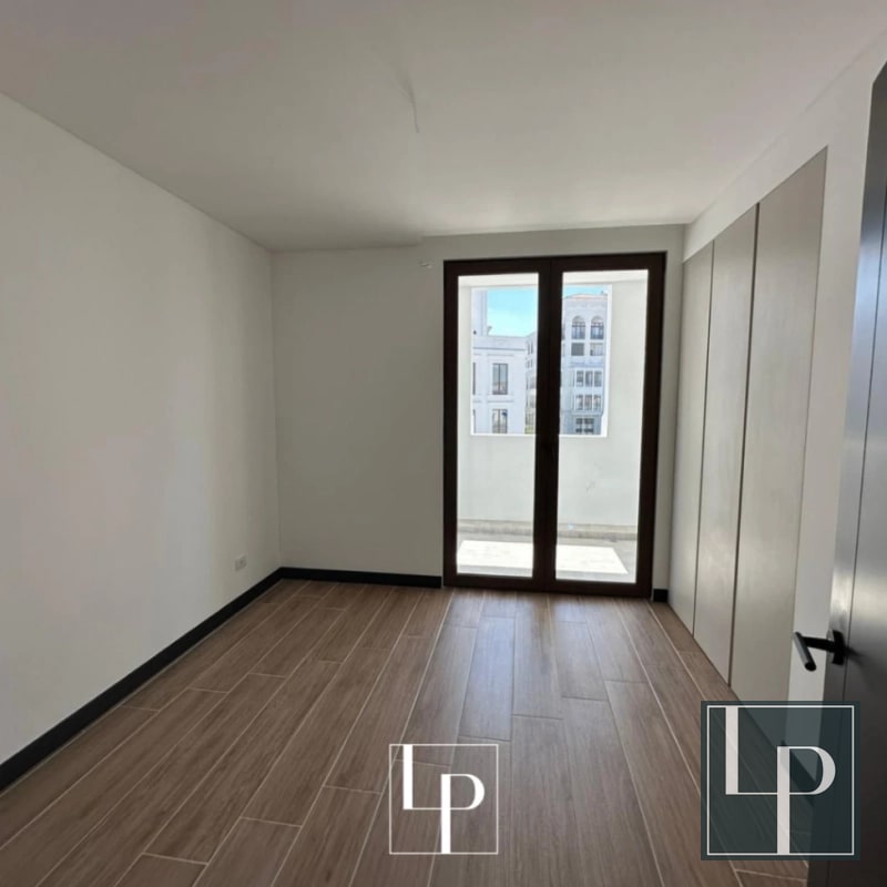 Amplio Apartamento en Venta en Lirios 3 de Cayalá - 3