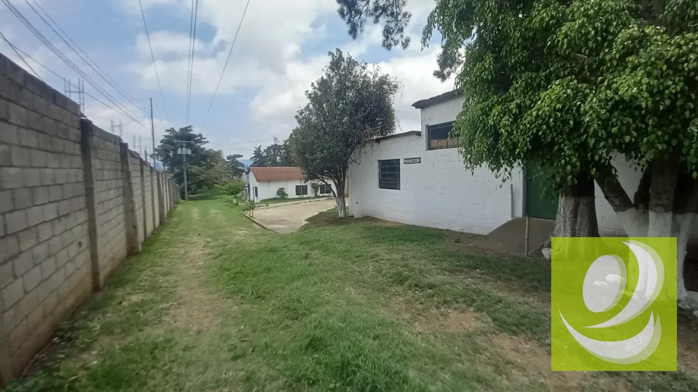 TERRENO EN VENTA Y EN RENTA EN VILLA NUEVA - 1