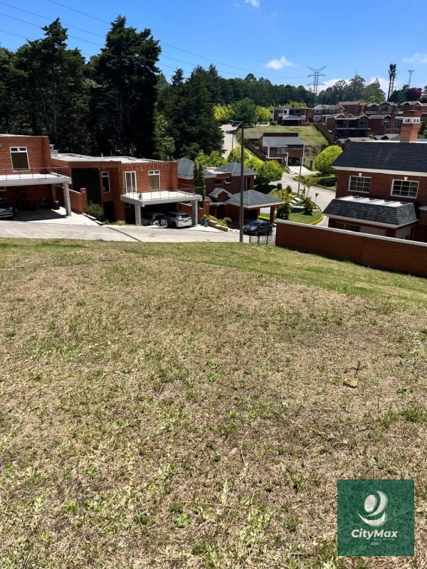 TERRENO EN VENTA - CONDOMINIO BUENAFUENTE - 1