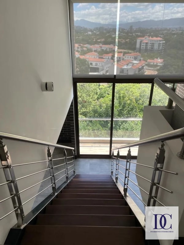đ APARTAMENTO EN ALQUILER â VIU CAYALĂ | ZONA 16 - 8