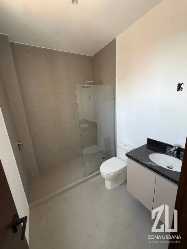 Apartamento listo para entrega, 2 habitaciones en Edificio en Zona 14 - 12