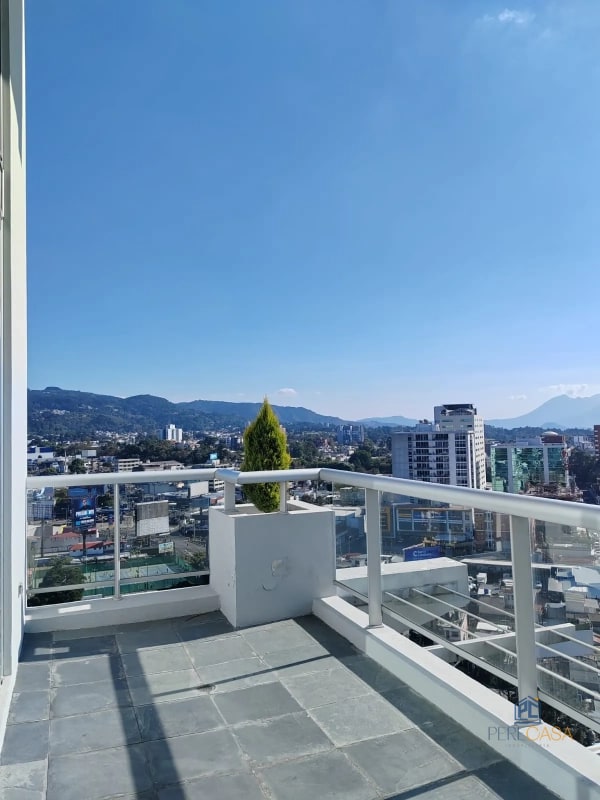Apartamento en renta ATRIUM zona 10 - 1