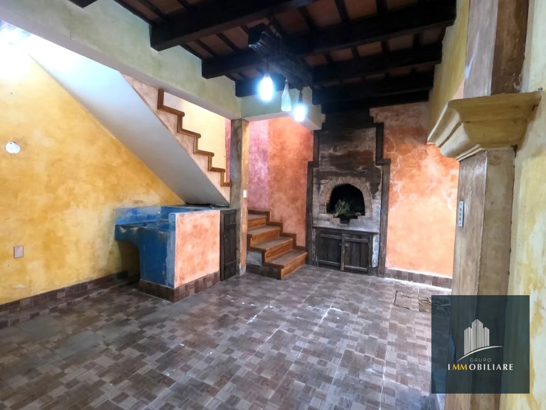 Casa colonial en Venta en Santa Lucía Milpas Altas - 5