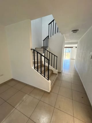 CASA EN ALQUILER, CONDOMINIO ALAMEDAS DE SANTO DOMINGO, KM. 30.5 CAES — Casa en Alquiler en Alamedas de Santo Domingo, Carretera a El Salvador, Guatemala, Ciudad — miniatura 10 de 17
