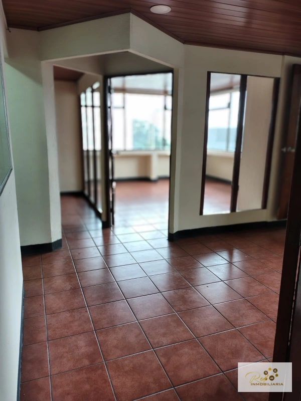 RENTA DE OFICINA, EN EDIFICIO REFORMA MONTUFAR ZONA 10. - 3
