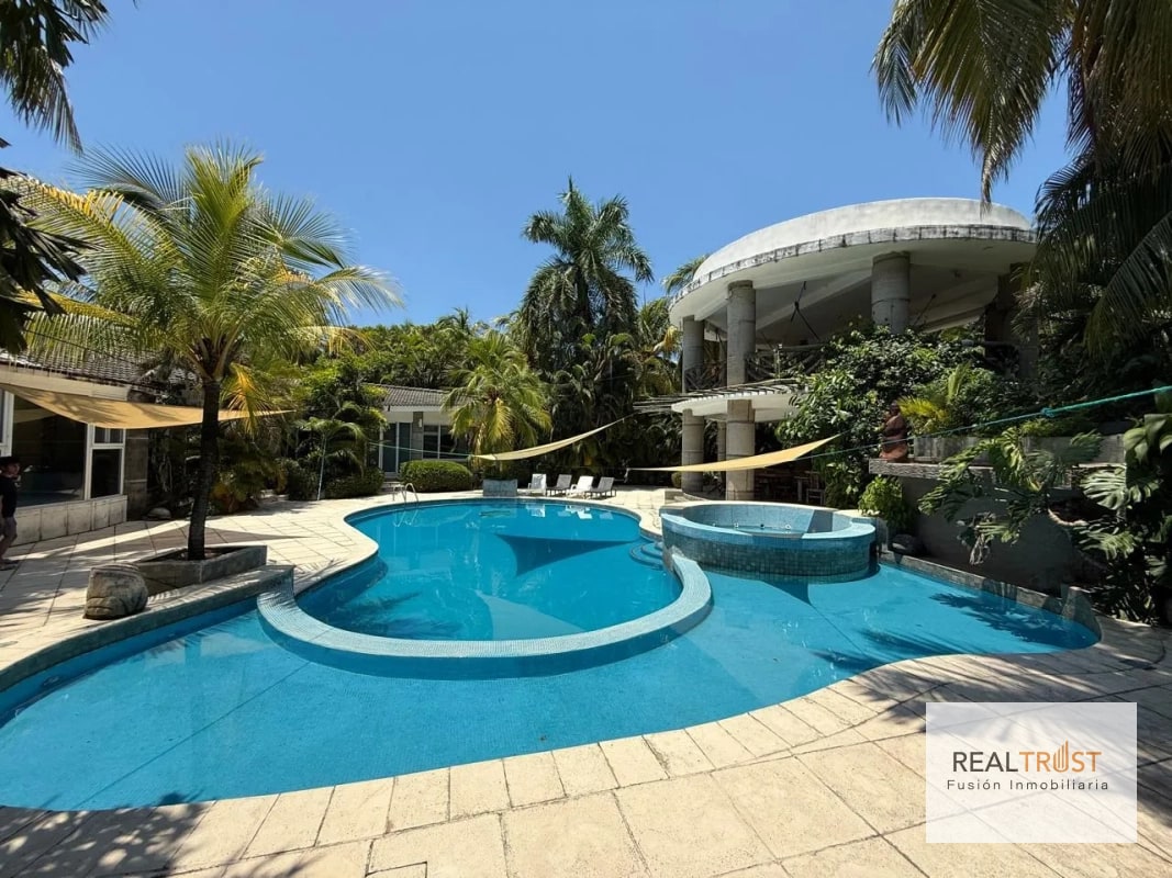Casa en la playa, puerto de san José dentro de condominio - 14