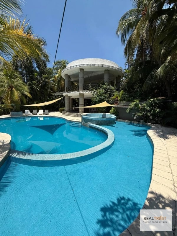 Casa en la playa, puerto de san José dentro de condominio - 13