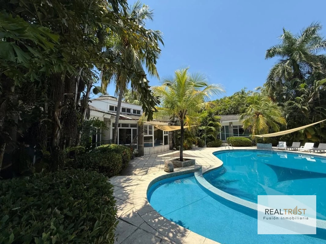 Casa en la playa, puerto de san José dentro de condominio - 11