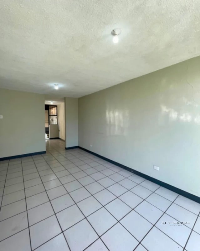 CASA EN VENTA EN VILLA NUEVA DE UN NIVEL NACIONES UNIDAS - 9