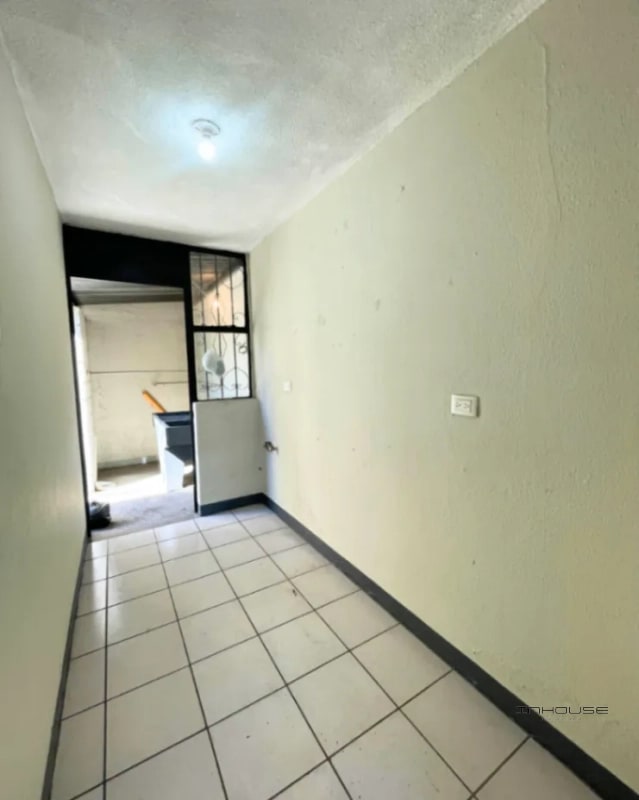 CASA EN VENTA EN VILLA NUEVA DE UN NIVEL NACIONES UNIDAS - 1