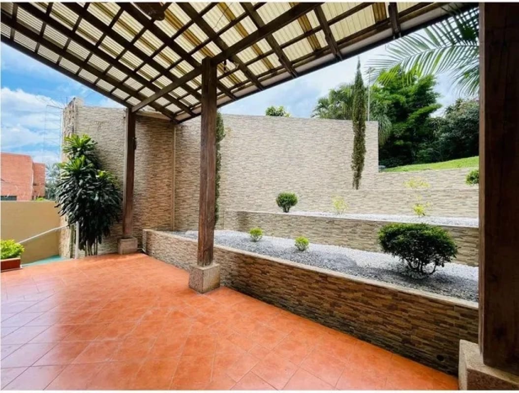 Casa en renta Elgin/LEDP — Casa en Alquiler en Zona 13, Guatemala, Ciudad — foto 1 de 8