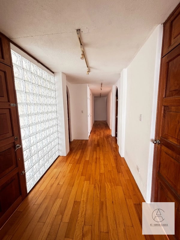 Apartamento en renta zona 15 VHI - 12