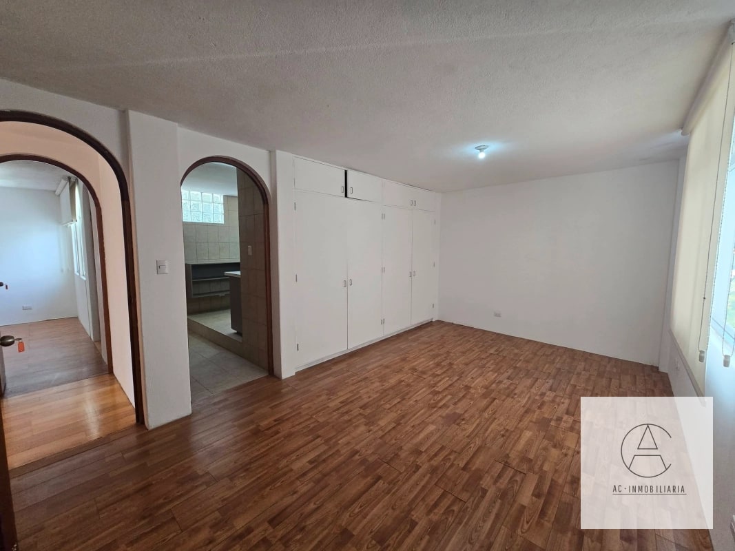 Apartamento en renta zona 15 VHI - 10