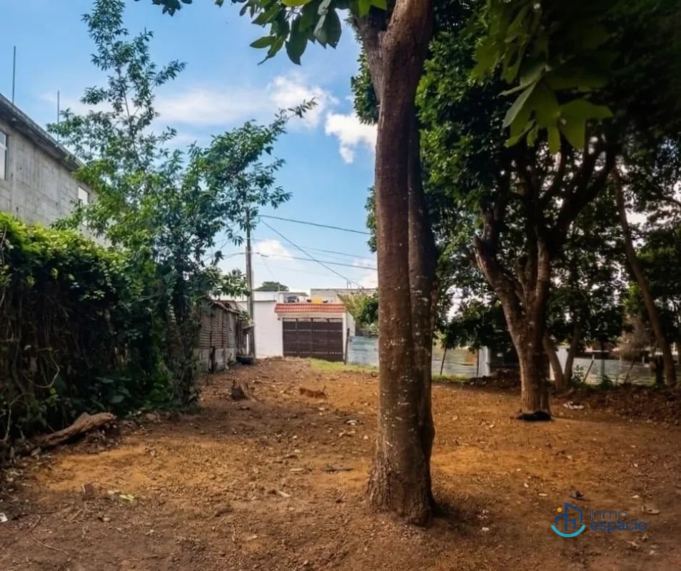 Terreno en venta en San Lucas Sacatepéquez - 11