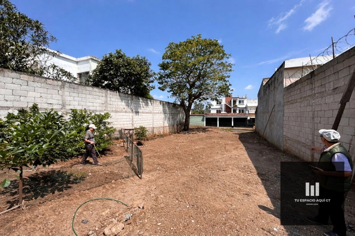 Hermoso Terreno  en Venta en Bosques de San Nicolas Mixco Zona 4 - 5